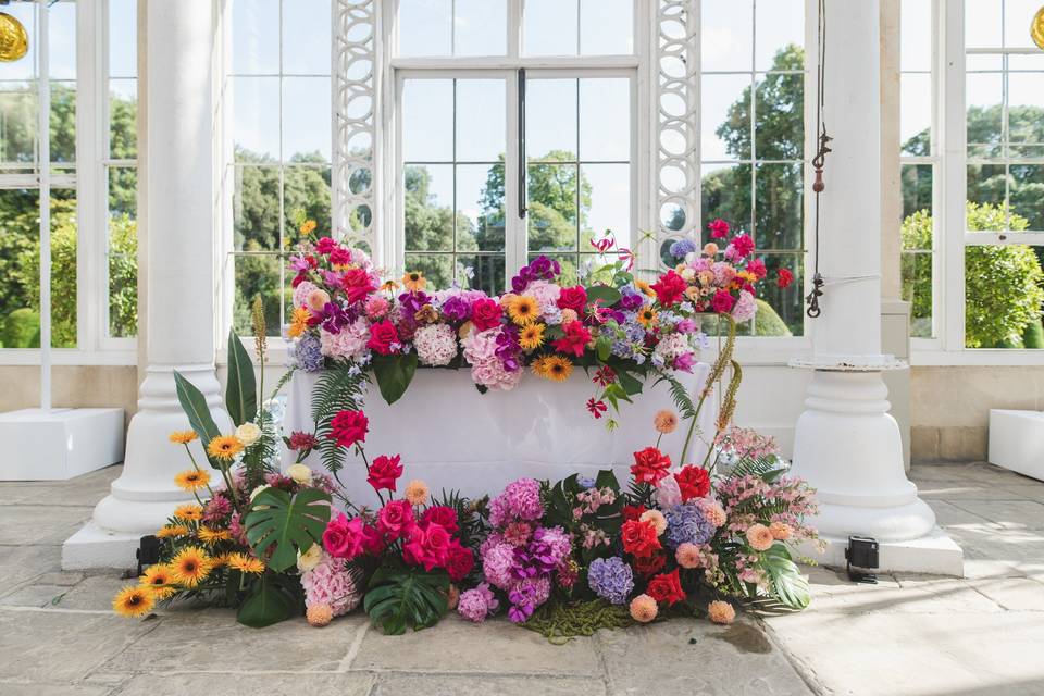 Sweetheart tablescape