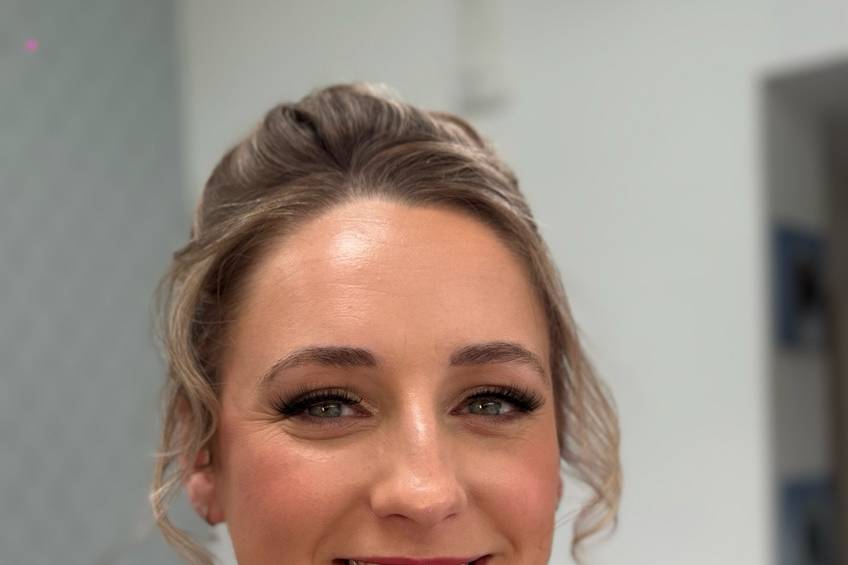 Bridesmaid natural