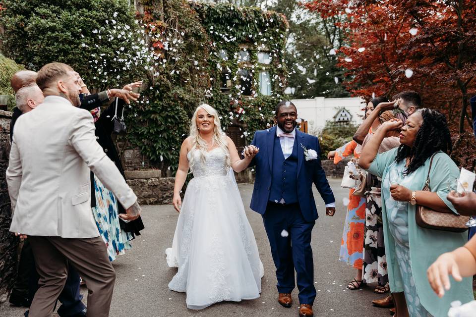 Confetti Throw