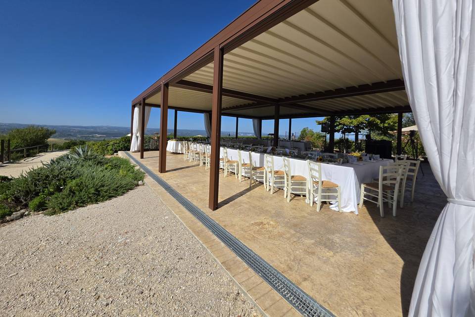 Bioclimatic Pergola