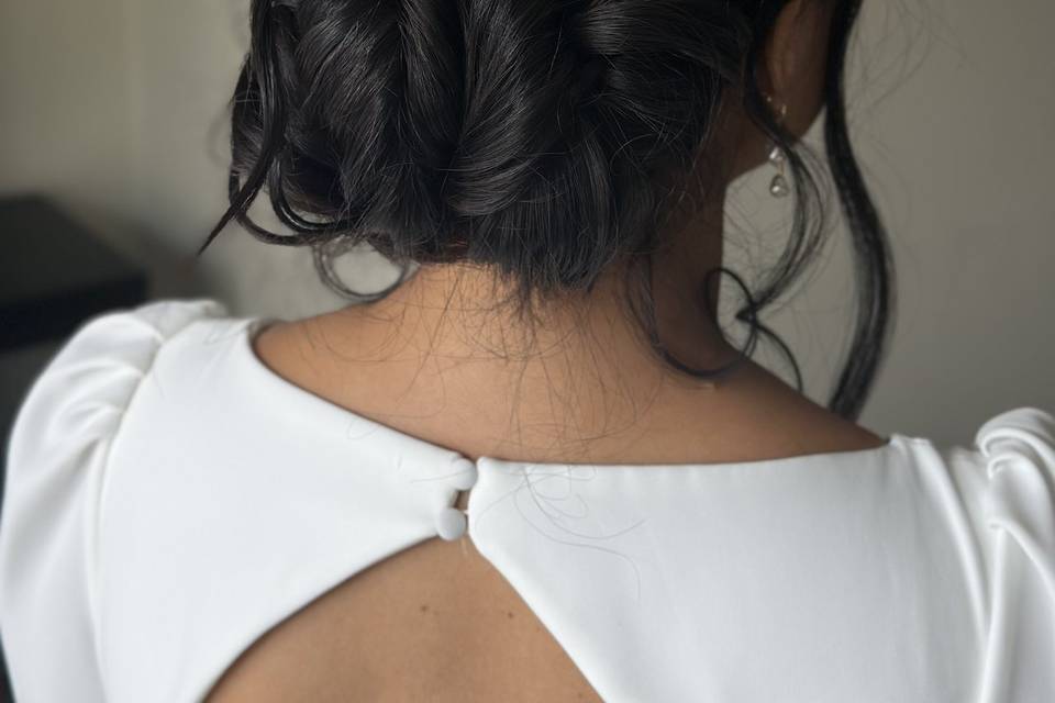 Bride hairstyle