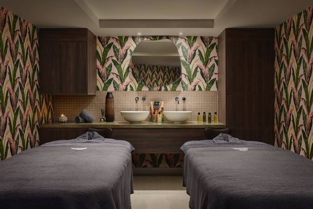 Duel treatment rooms