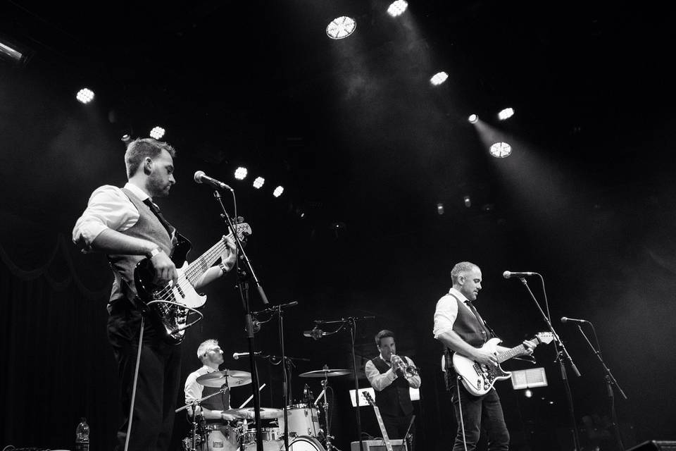 Full band live