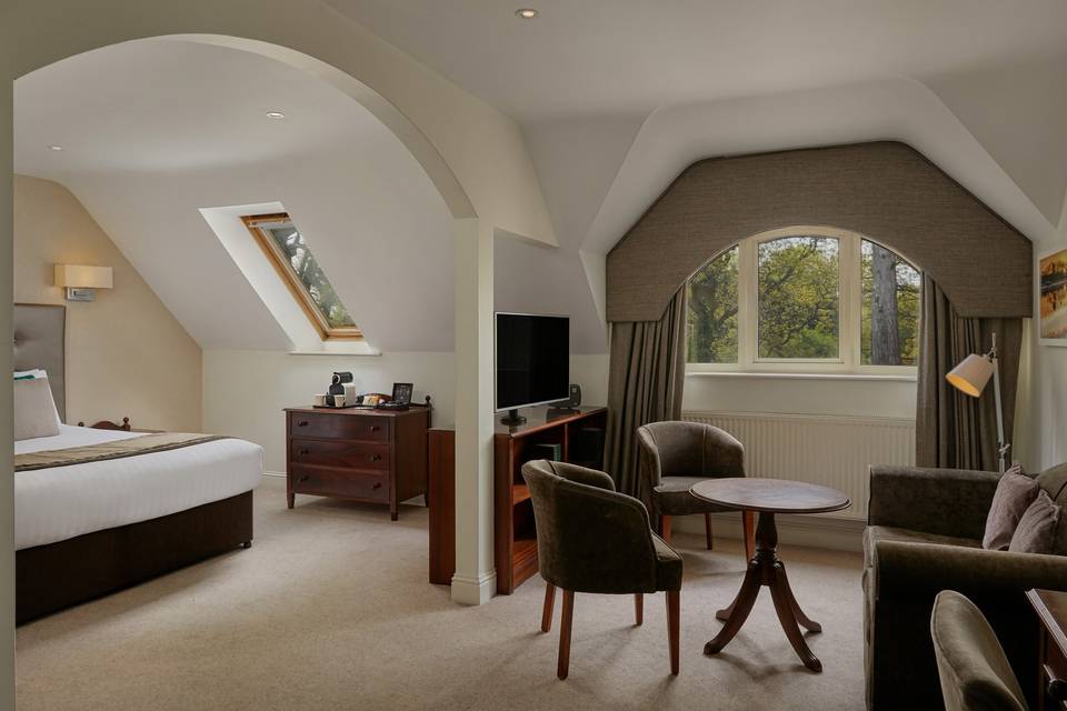 Bedroom suite