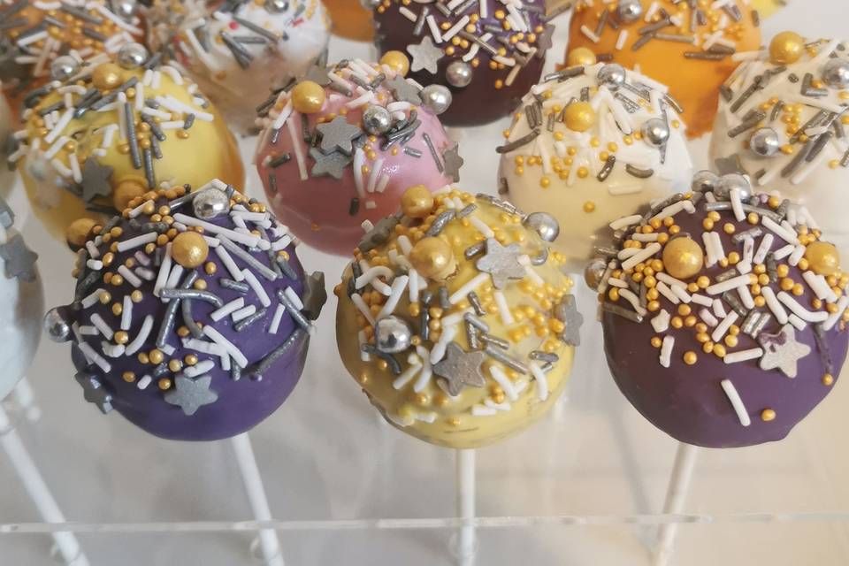 Celebration Cakepops