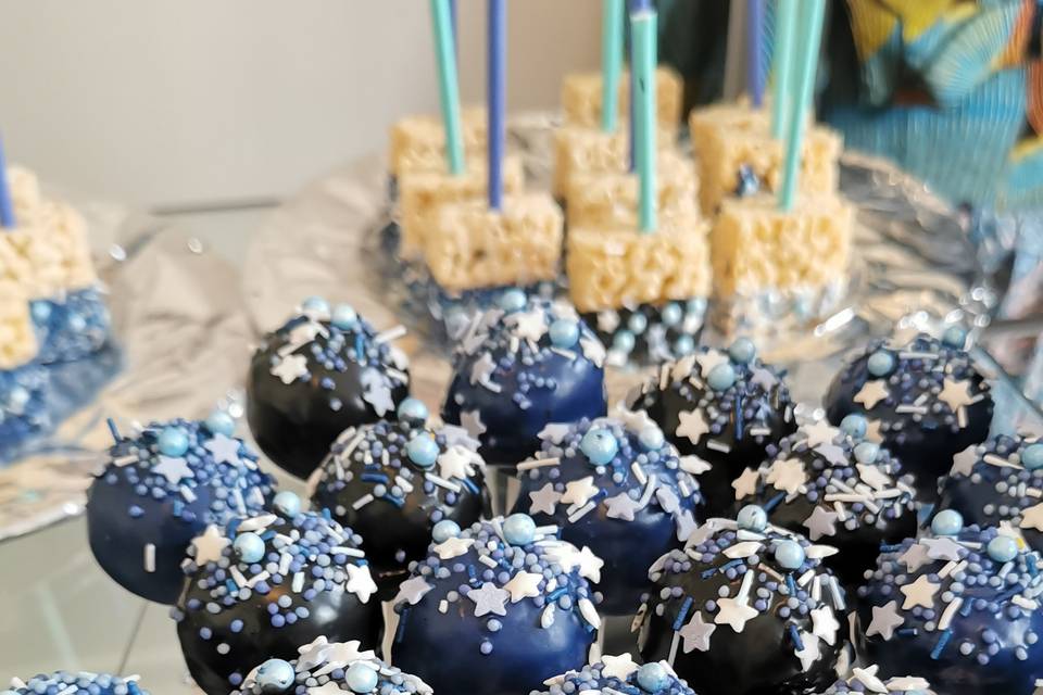 Birthday Cakepops