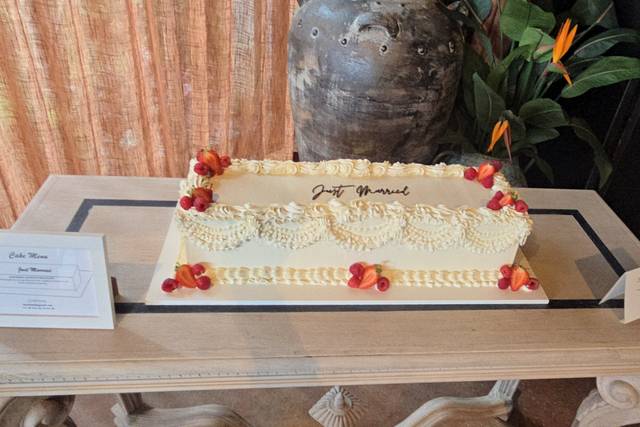 Vintage Rectangle Cake