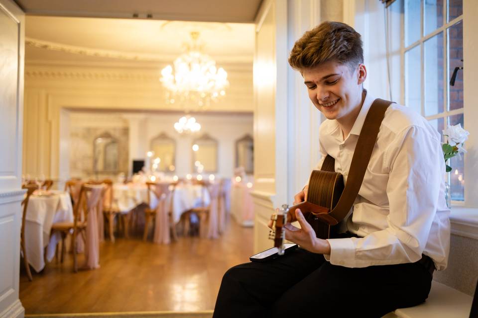 Oscar Flanagan Music
