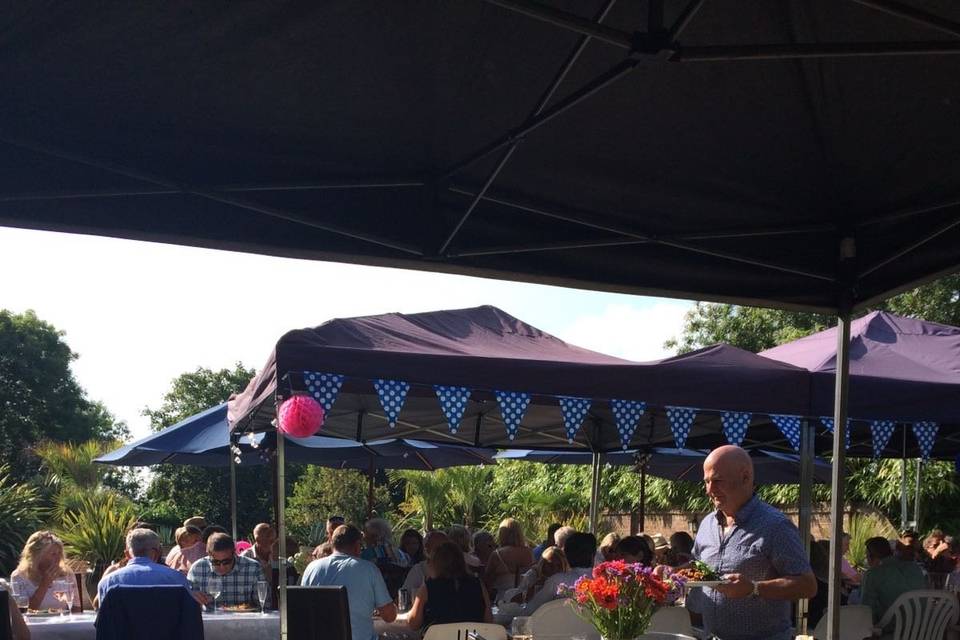 Big pan paellas for a rustic wedding