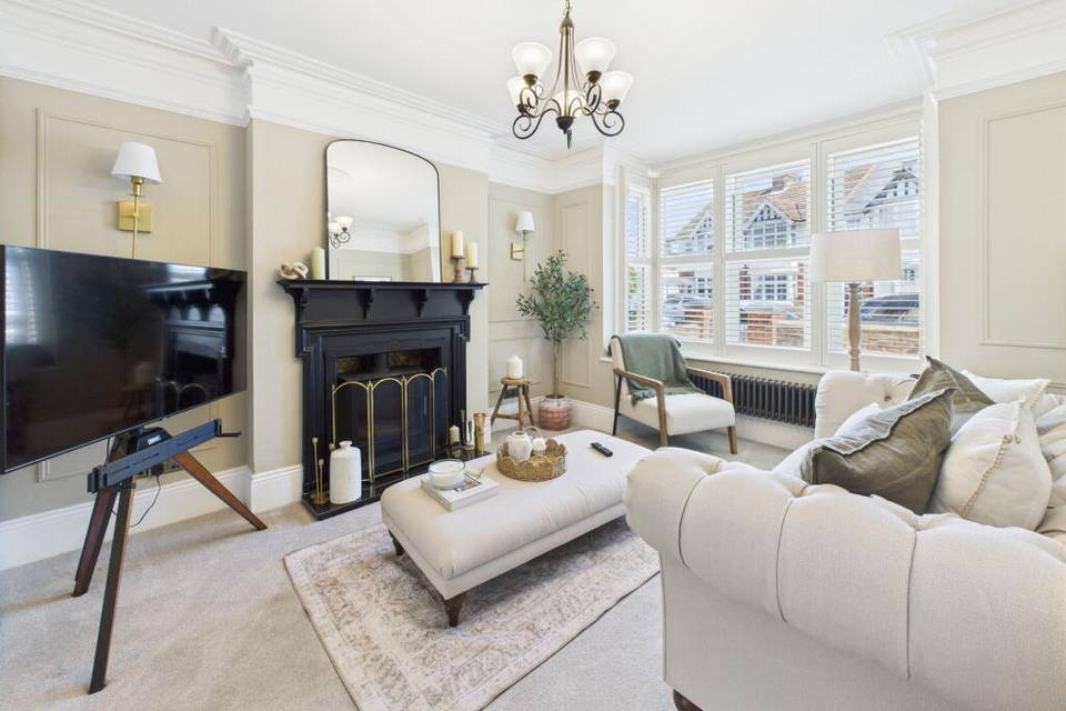 9 Highfield Road- Living