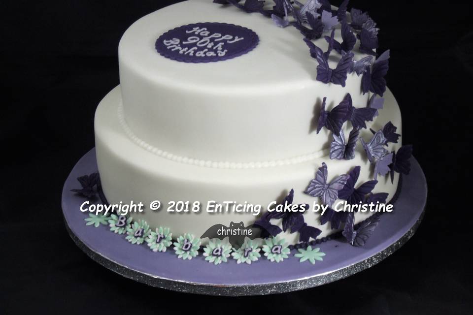 EnTicing Cakes By Christine