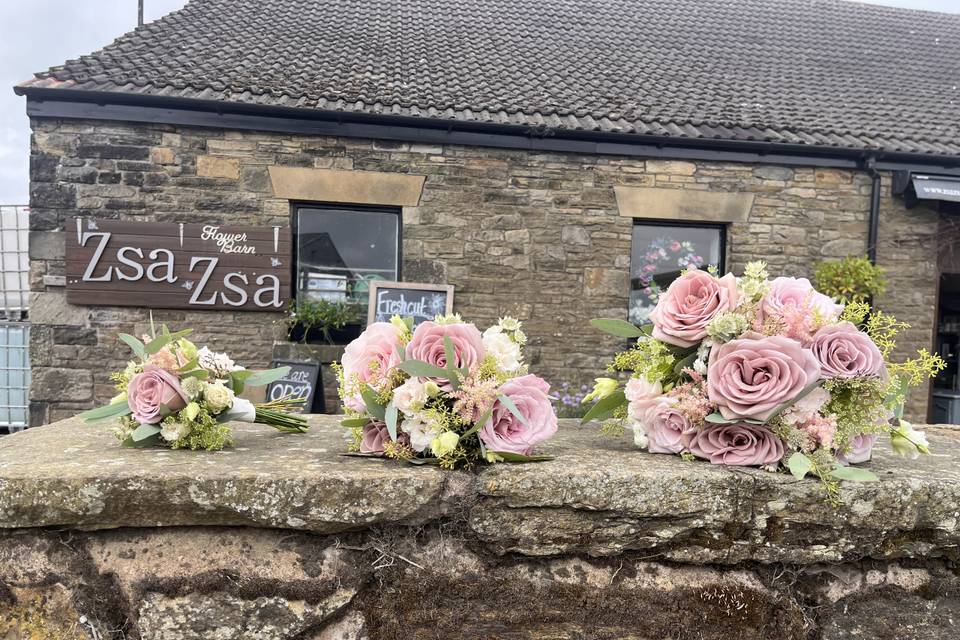 Dusky pink fresh roses astilbe