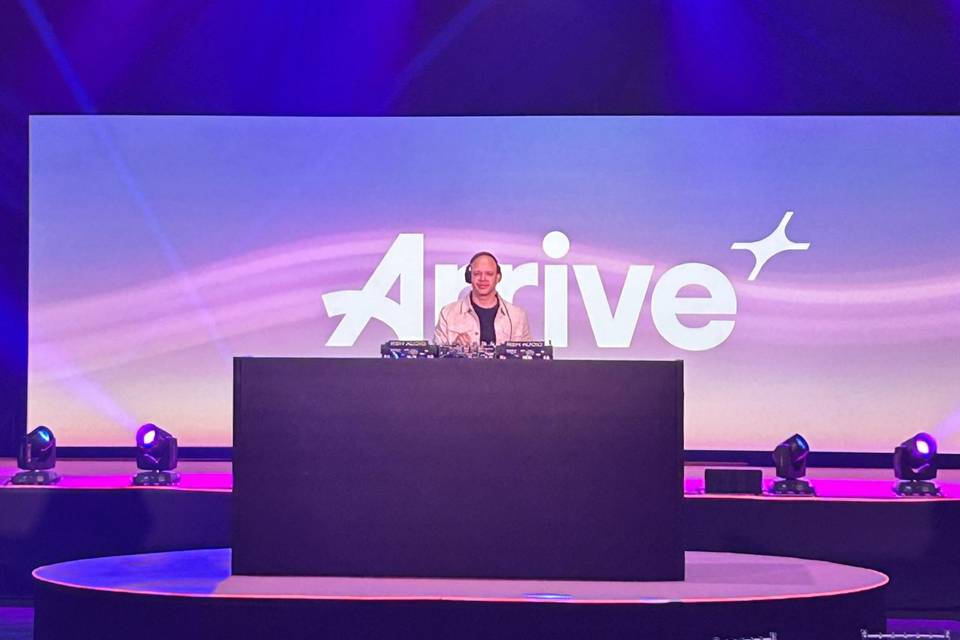 Corporate Event - Arrive