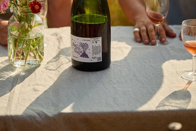 Magnum of fizz