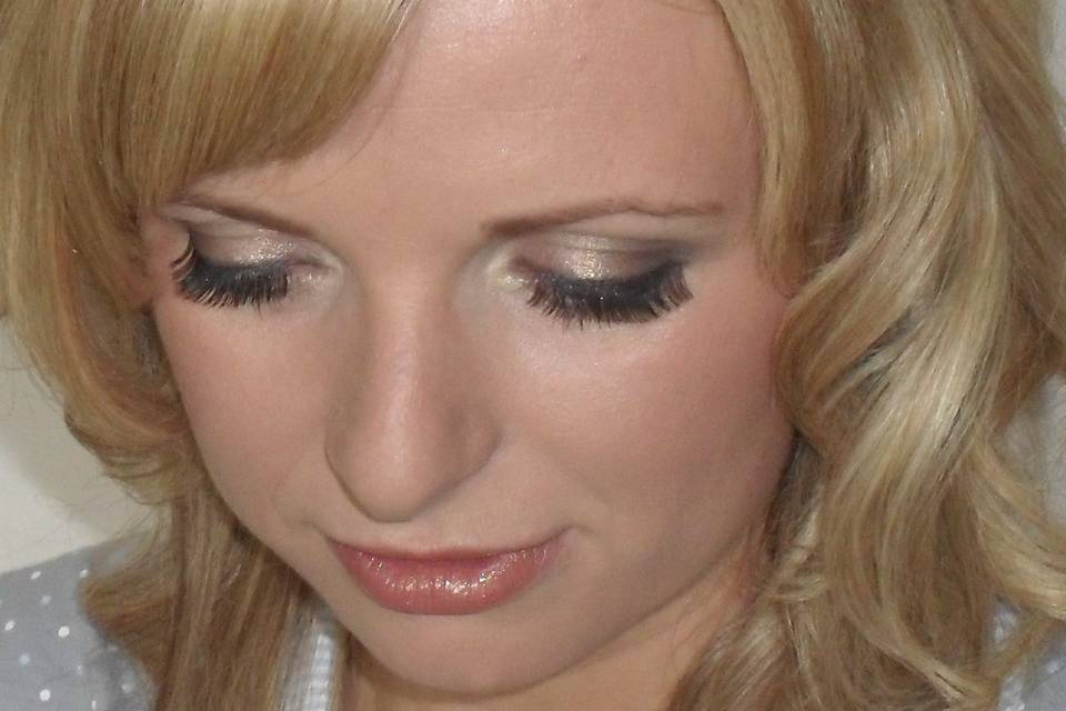 Sarah Pearce - Make Up Artist