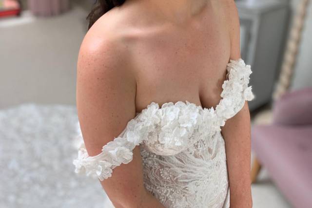 Lindsay Frances