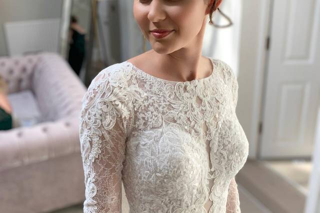 Lindsay Frances