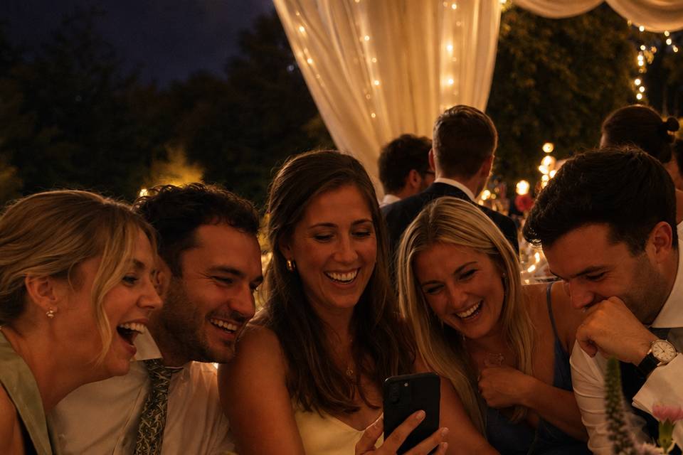 Break the ice at your wedding