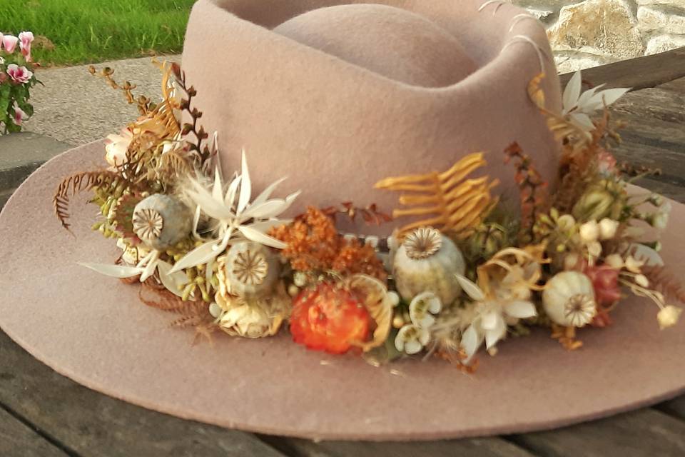 Head wear with dried flowers