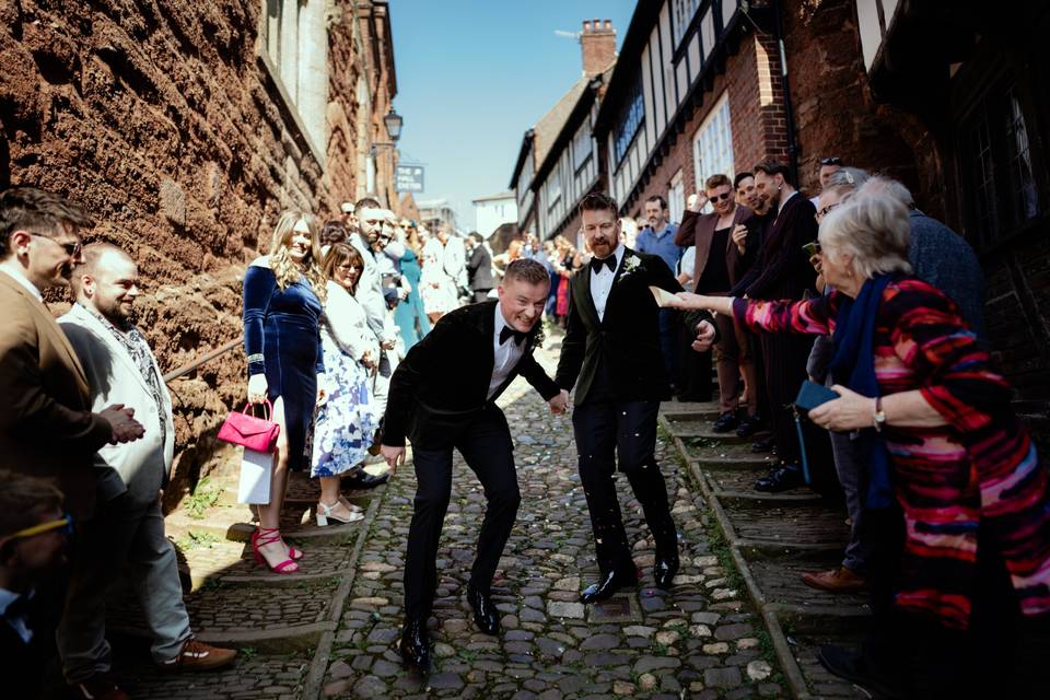Outside grooms