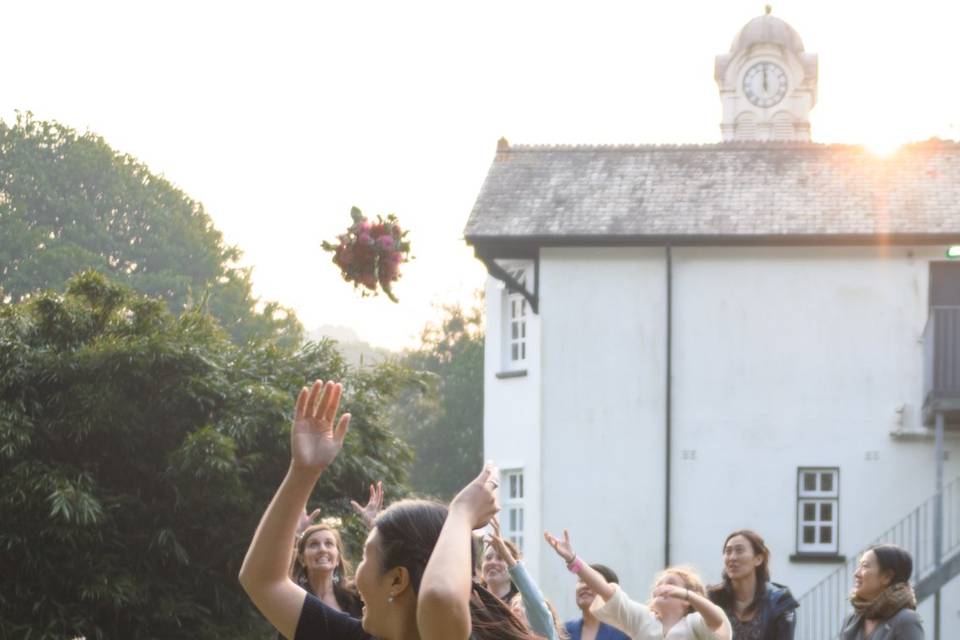 Throwing the bouquet