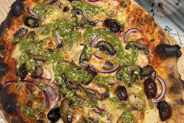 Joey pizza