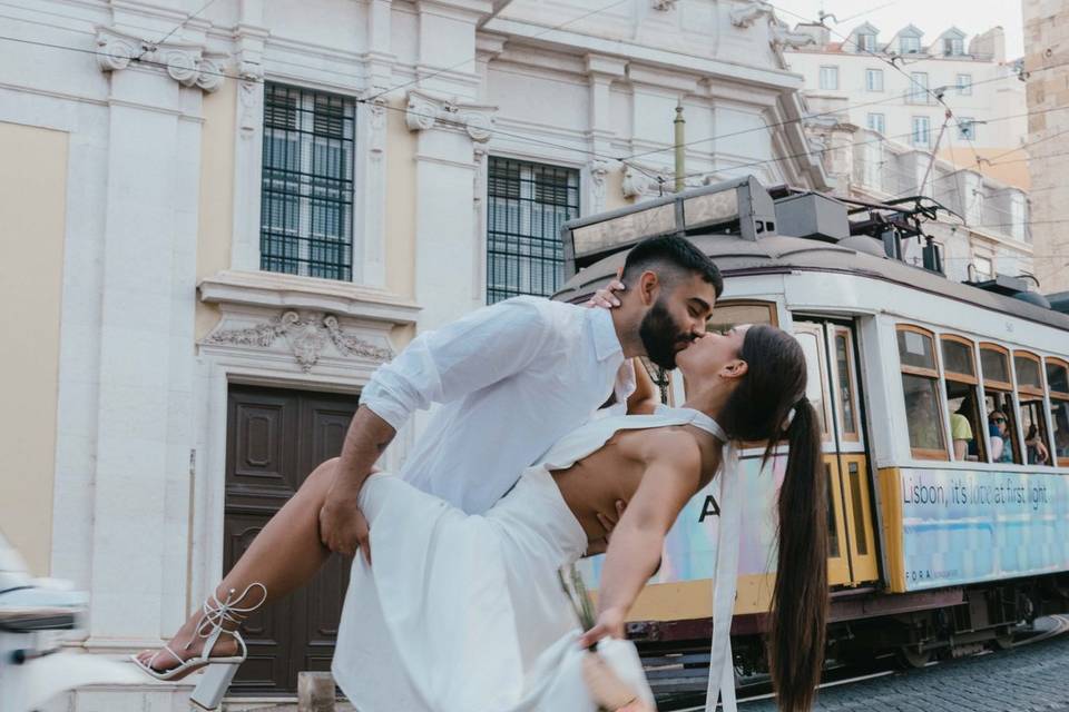 Elopement Lisbon Portugal