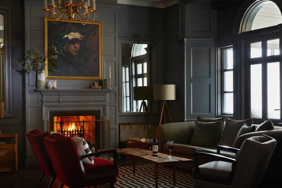 The Lounge