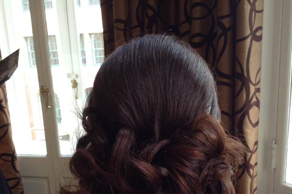 Bridal Hair by Lindsay