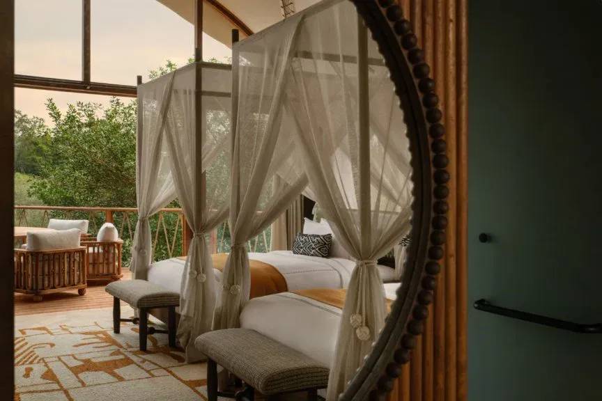 Luxury Hotel