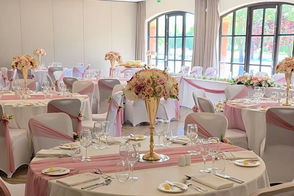 Wedding venue decor