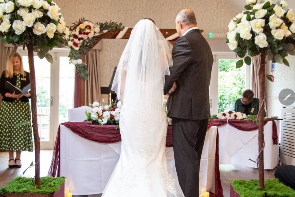 Aisle decorations