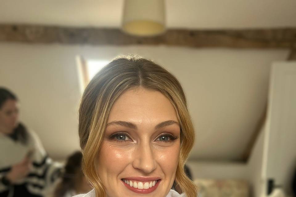 Bridal hair and makeup