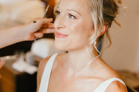 Natural bridal makeup