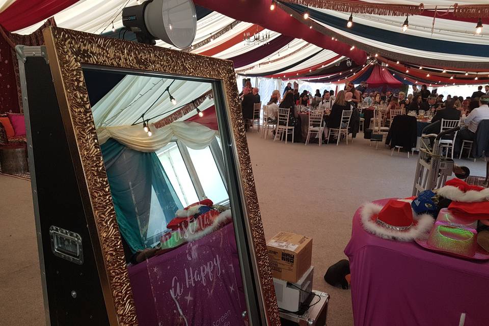 Magic mirror at a wedding