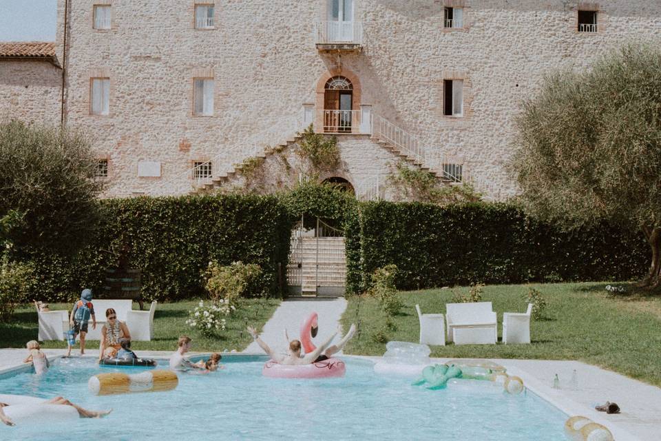 Pool party