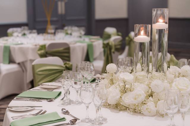 Racecourse Suite