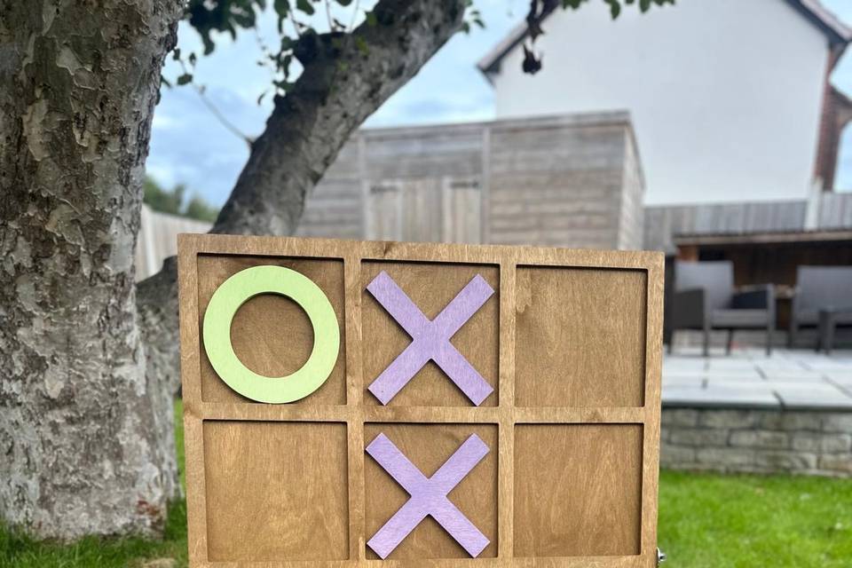 Giant Noughts & Crosses