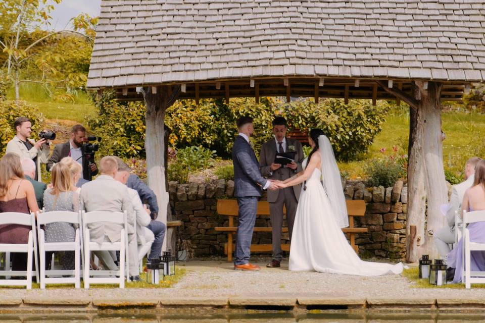 Wedding Film Screen Shot