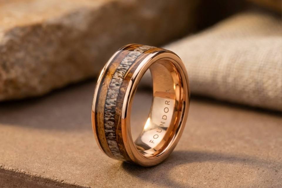 Glen - Antler & Wood