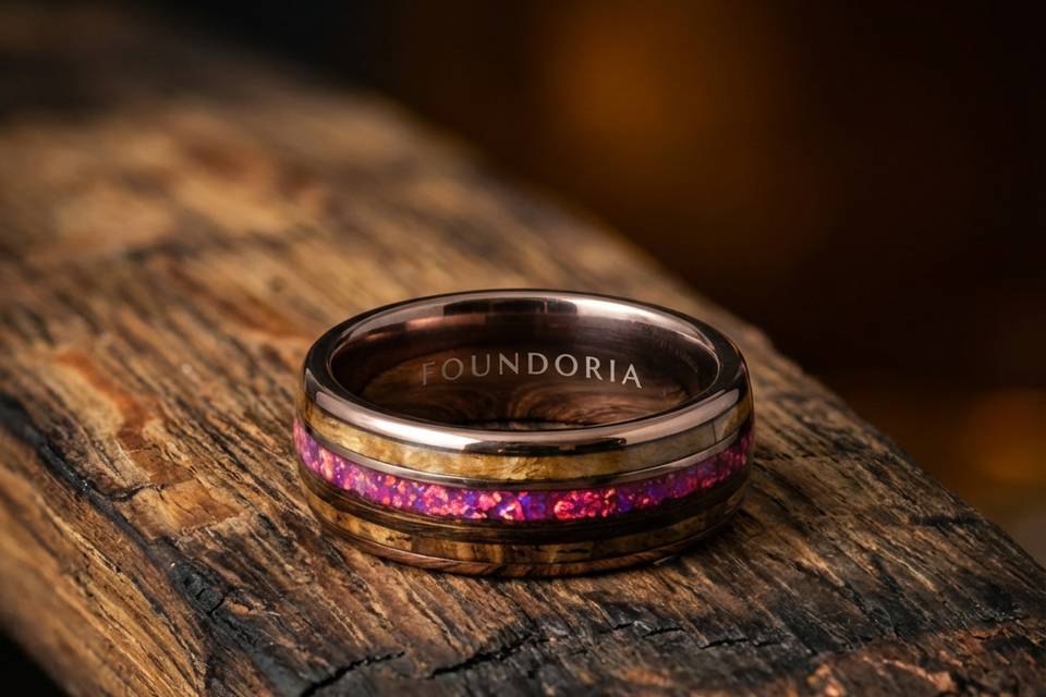 Caskara Whiskey Wood Red Opal