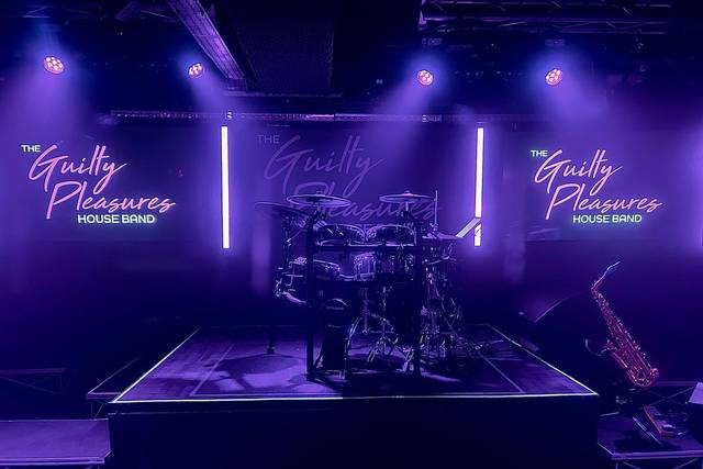 Stage set and lights