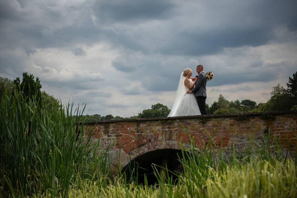 Wedding Shots on the Grounds