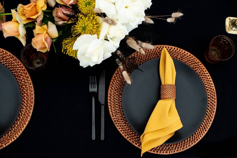 Honeycomb Gold Napkins.