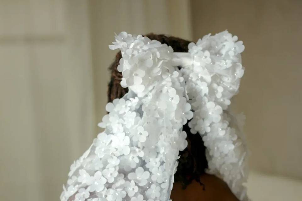 HAYZE BRIDAL BOW VEIL