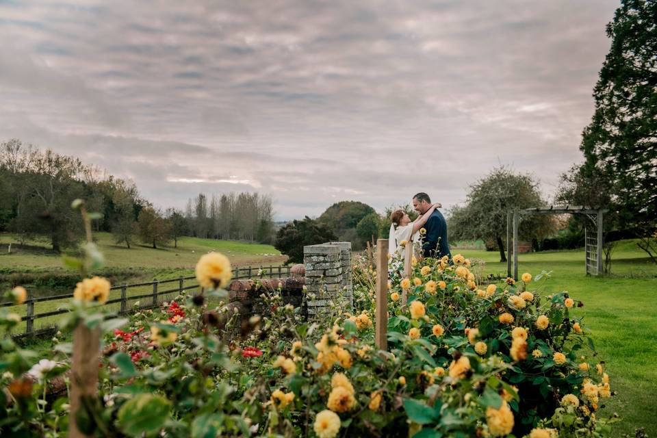 Flowers and couple outdoors