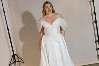 Angelica Bridal Curve