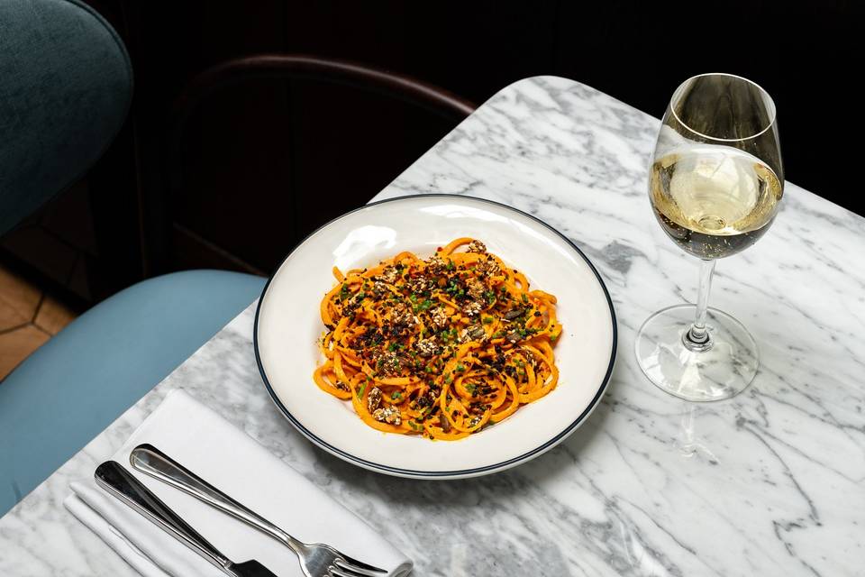 Carrot Râpée, Black Olive & Se