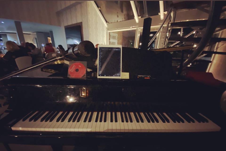 Chilled piano