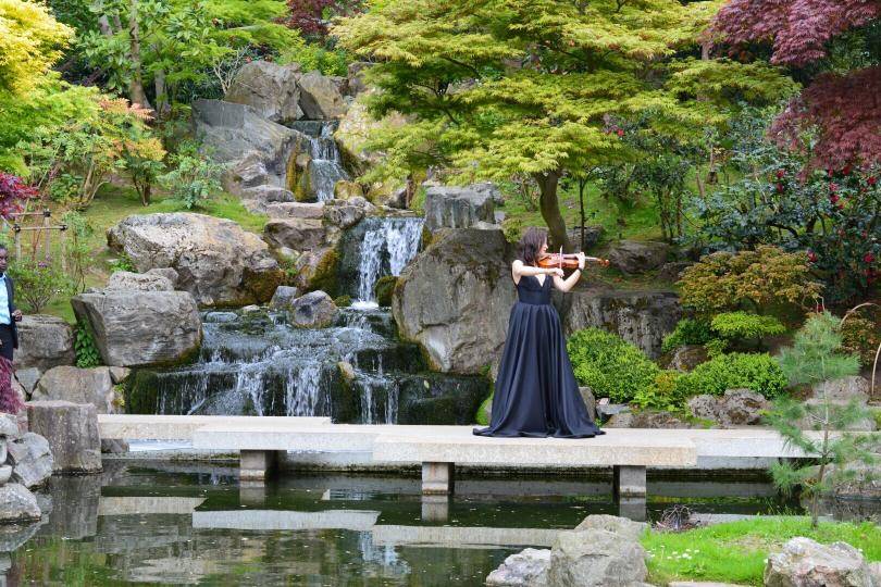 Playing in a Japanese garden